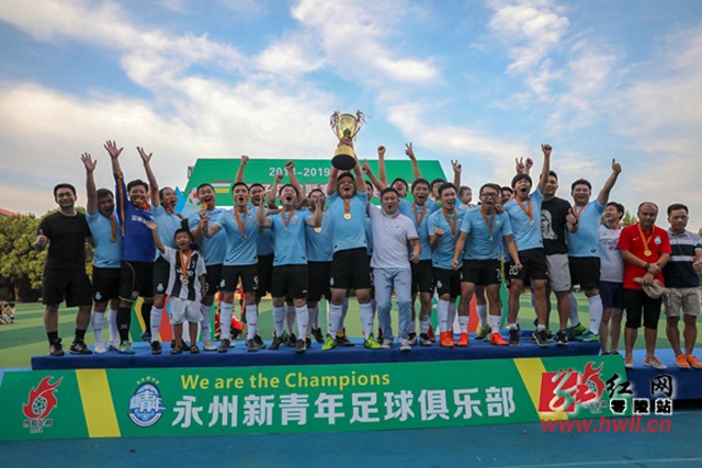 尼克斯主场失利，三名球员遭炮轰，夺冠希望渺茫